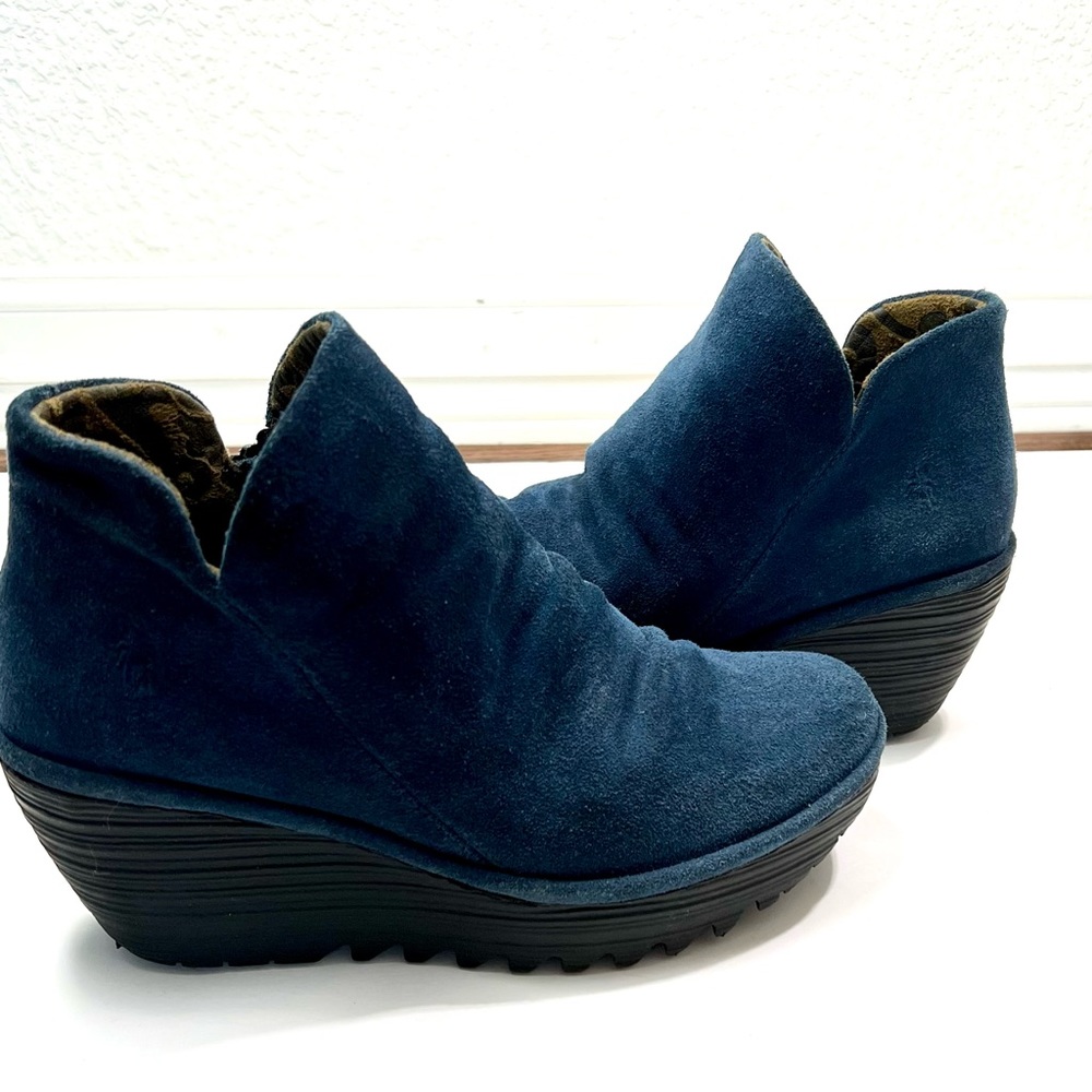 Fly London YIP Oil Suede Wedge Ankle Boots
